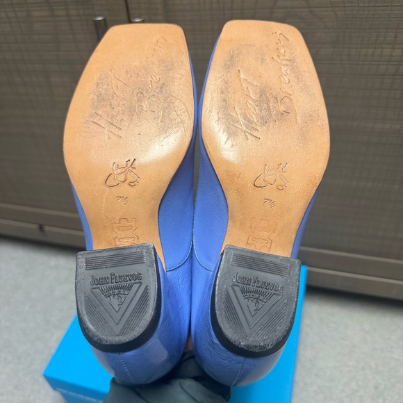 Heartbreakers Bev Mary Jane Heels - Picture 5 of 5